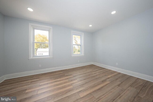 Building Photo - 145 Summit Terrace