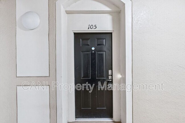 Building Photo - 2484 San Tecla St