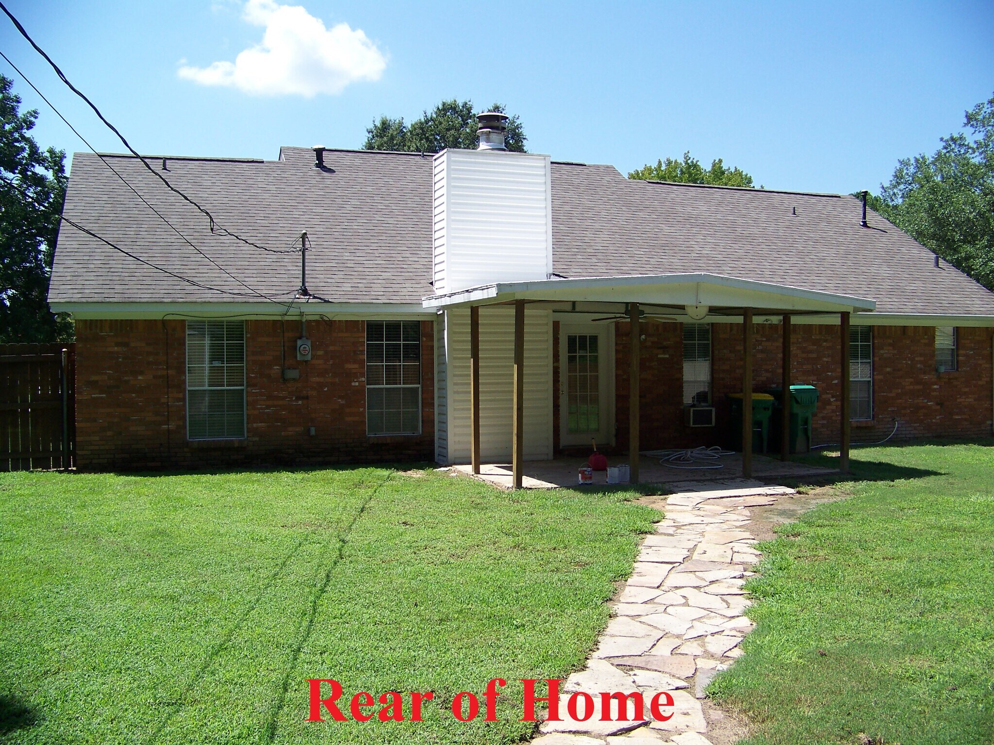 Building Photo - 5702 Larry Dr