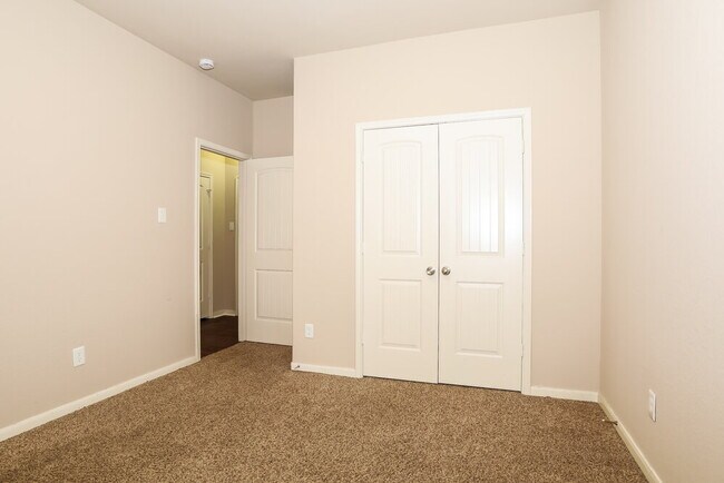 Building Photo - 18306 Paige Terrace Ct