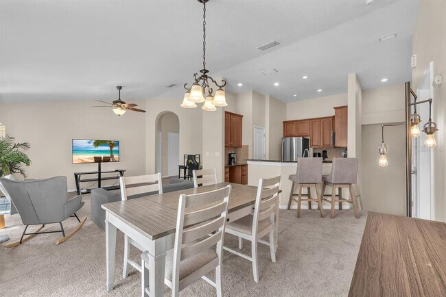 Building Photo - 7001 Interbay Blvd