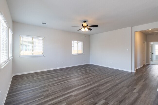 Building Photo - Bright, Beautiful & Move-In Ready with a Private Backyard Retreat