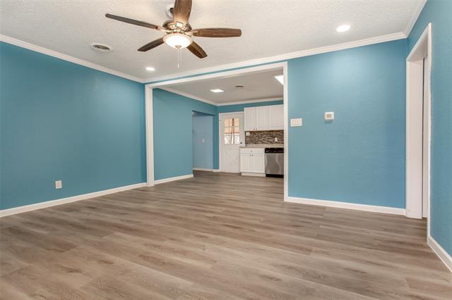 Building Photo - 926 Powell Rd