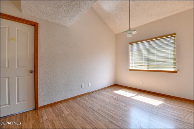 Building Photo - 1416 Kokopelli Way