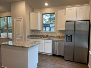 Building Photo - 11375 Underwood St