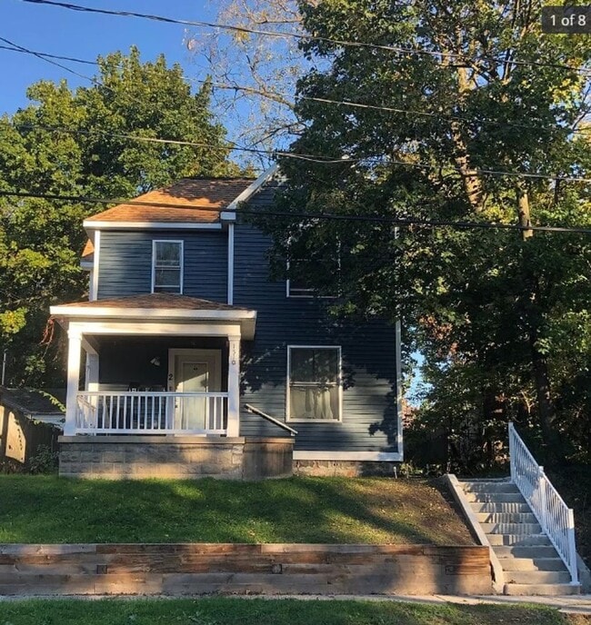 Building Photo - 1510 Queen Ave NE