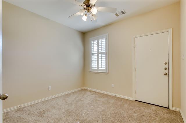 Building Photo - 1416 Chase Ln
