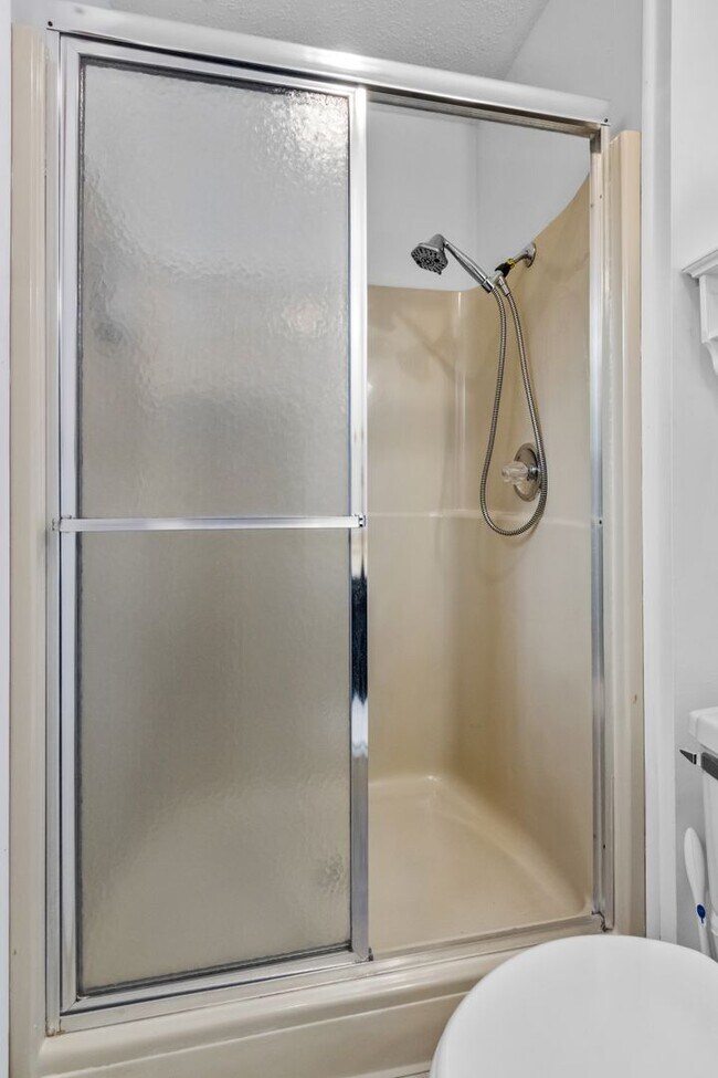 Building Photo - 12405 Bethel Blacktop Rd