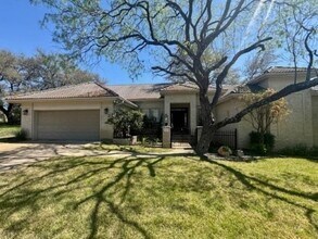 Building Photo - 407 Quick Silver