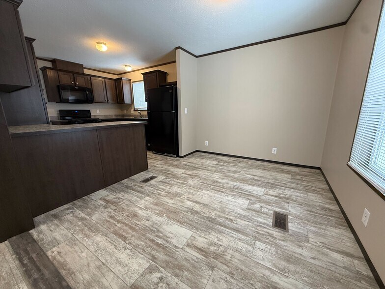 Building Photo - 11747 Cascade Cir