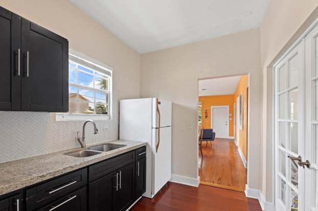 Building Photo - 646 33rd St
