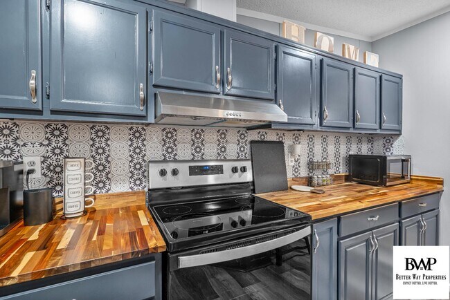 Building Photo - 145 State Rd S-32-1409