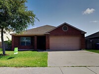 Building Photo - No Application Fees* 1 month free rent w/ ...