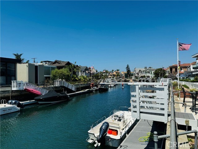 Building Photo - 87 Rivo Alto Canal