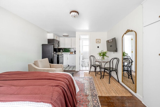 Building Photo - 179 W Wilson St