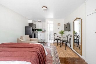 Building Photo - 179 W Wilson St