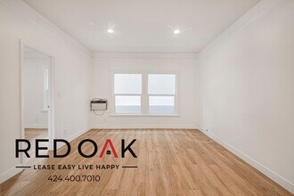 Building Photo - 1818 Whitley Ave