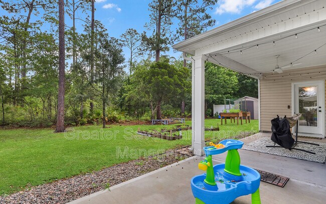 Building Photo - 113 Greystone Dr