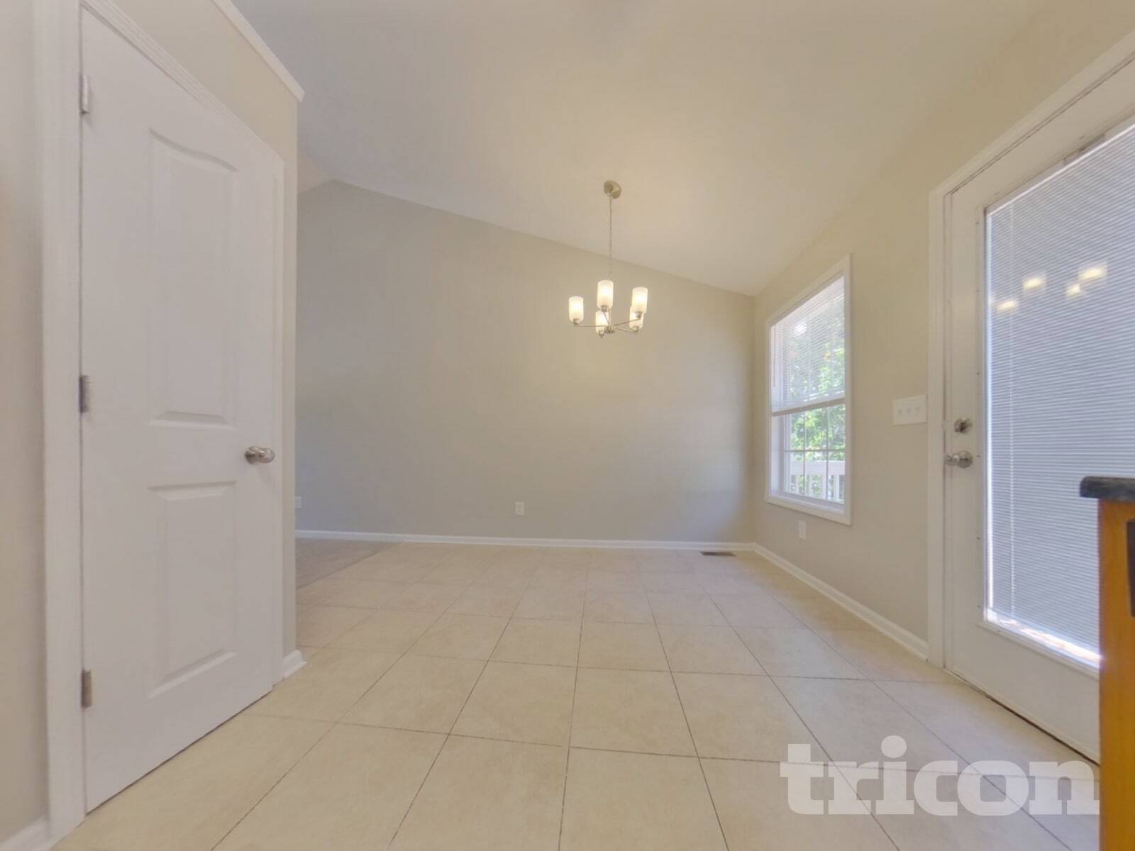 Building Photo - 6655 Breckenridge Dr