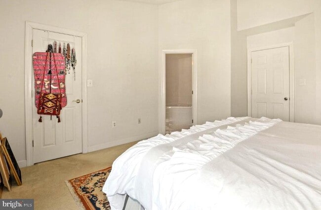 Building Photo - 8116 Rainwater Cir