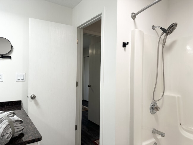 Building Photo - 1514 Northfield Meadows Blvd