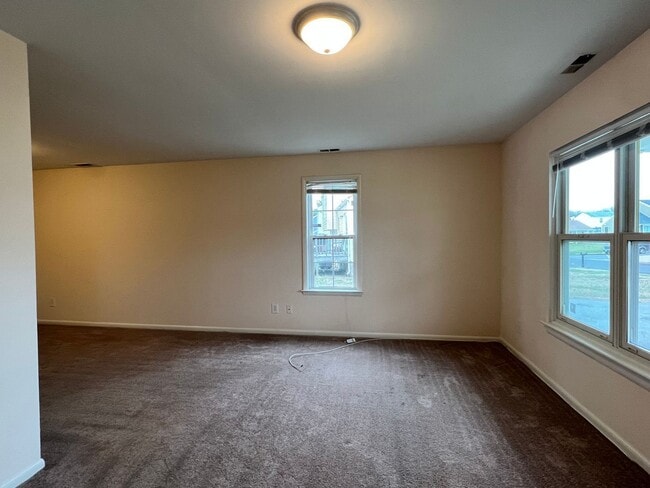 Building Photo - 2204 Merle St