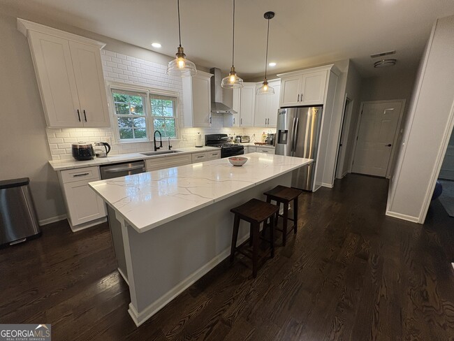 Building Photo - 3755 Ridgeside Ct