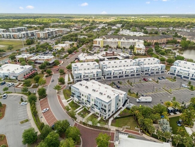 Building Photo - 878 TETBURY Lp