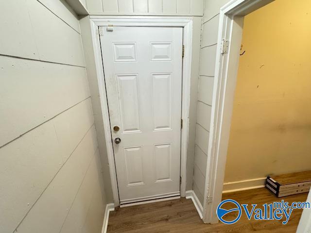 Building Photo - 508 Forrest Cir NE