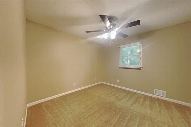 Building Photo - 5265 Concord Ridge Dr SW