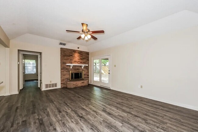 Building Photo - 6212 Berlinetta Dr