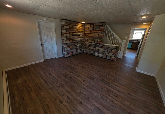 Building Photo - Charming 3BR Home in McKees Rocks