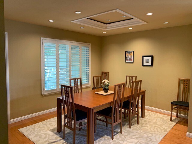 Building Photo - Perfect Shape Executive Single Family Home in Pleasanton