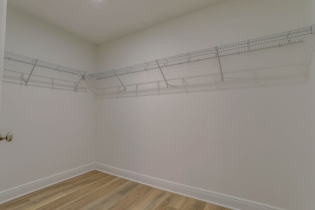 Building Photo - 1401 E Michigan St