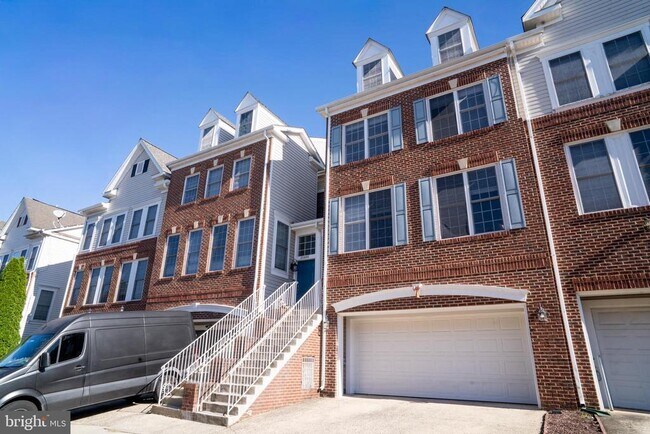 Building Photo - 20868 Rockingham Terrace