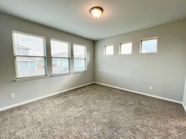 Building Photo - 256 Wild Wind Trail