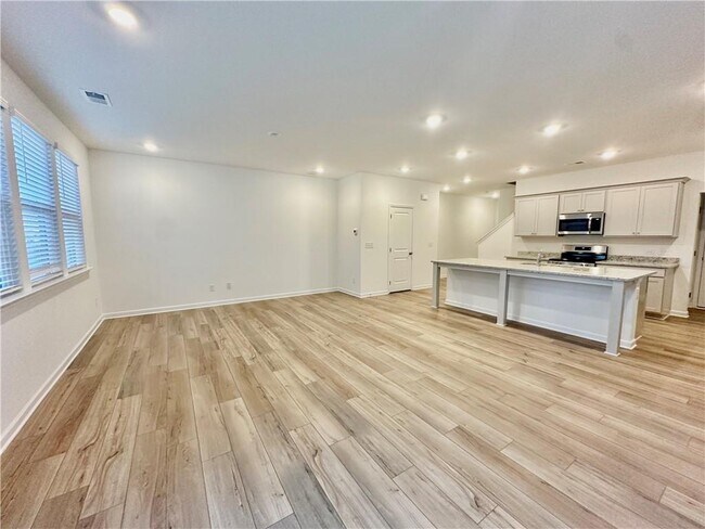 Building Photo - 236 Vision St