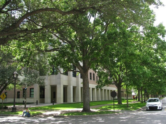 Building Photo - 4008 Tennyson St