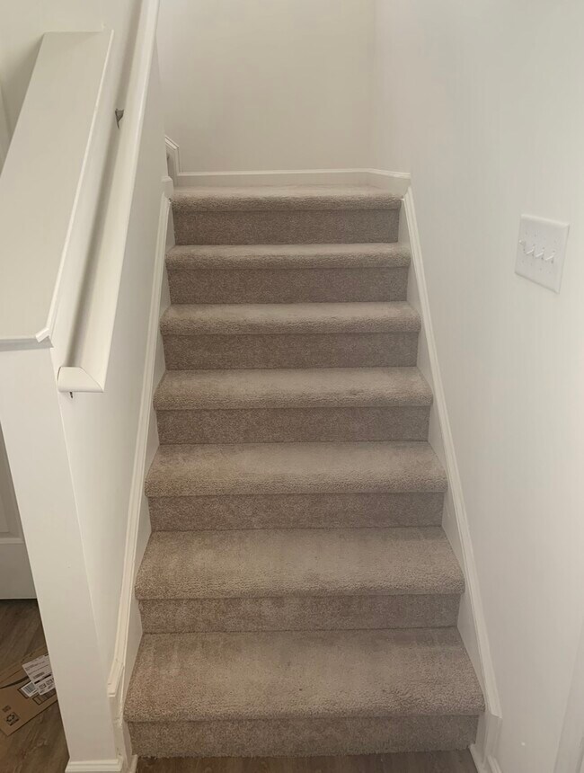 Building Photo - 3512 Slippery Elm Dr