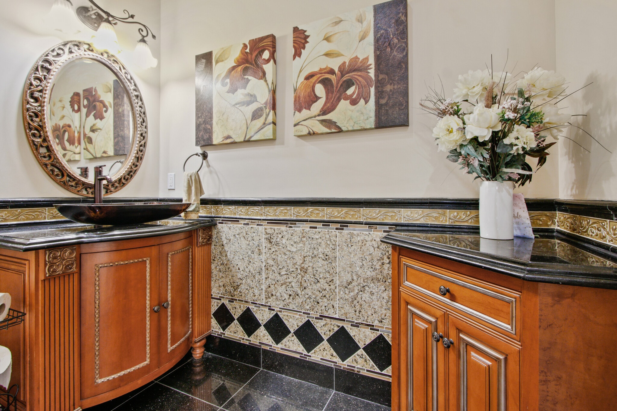 Building Photo - 1117 Encanto Dr