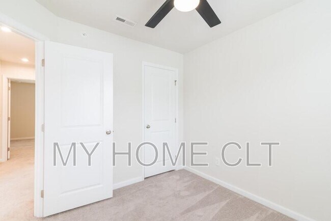 Building Photo - 5342 Austin Knoll Ct