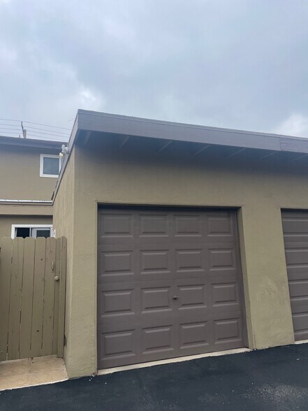 Building Photo - 13664 Red Hill Ave