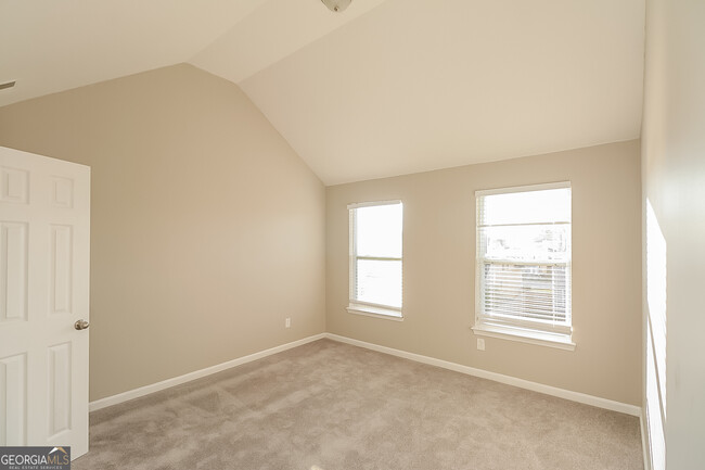 Building Photo - 11661 Bruce Dr