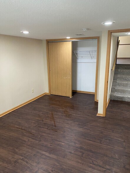 Lower level Bedroom - 1309 Sw Lynn Dr.
