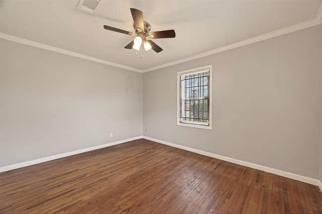 Building Photo - 2619 Homer St