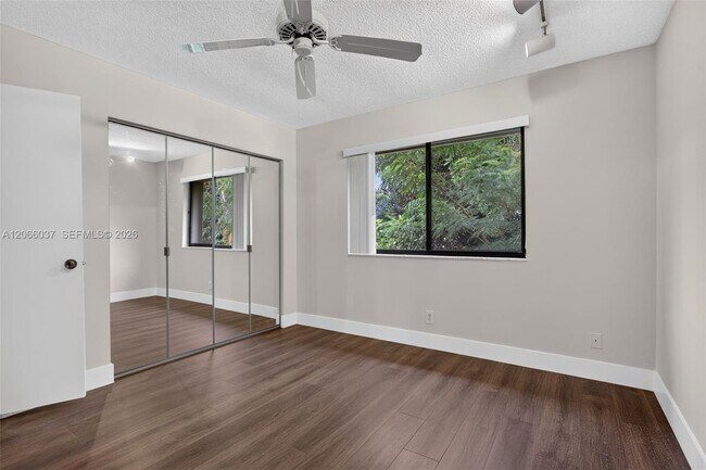 Building Photo - 587 NW 38th Ave