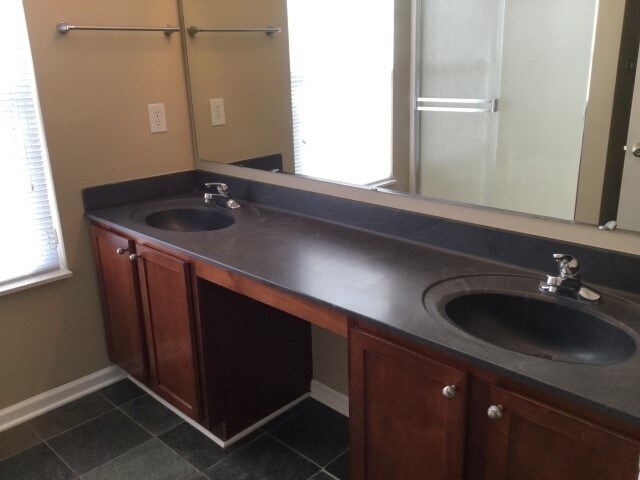 Building Photo - 12183 Carriage Stone Dr