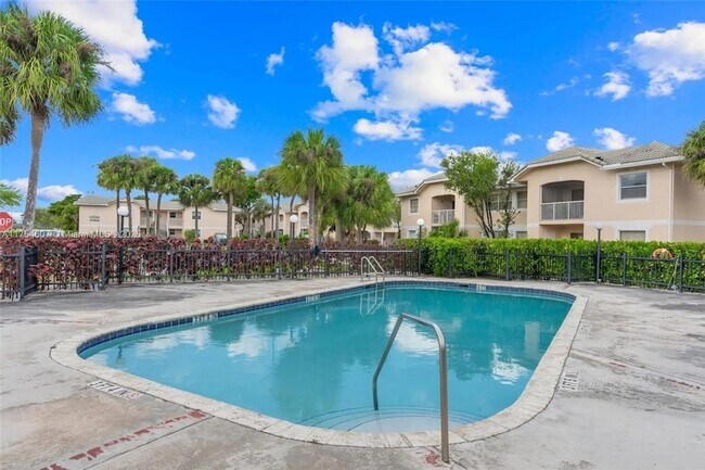 Building Photo - 12069 Royal Palm Blvd