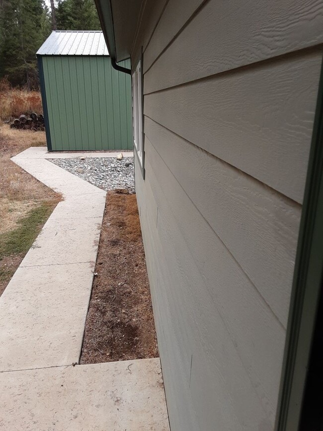 Building Photo - 274 Horseshoe Lake Rd