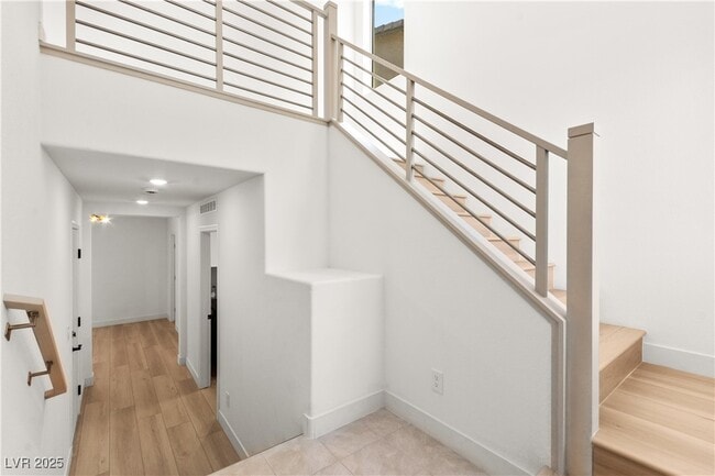 Building Photo - 5606 Spring Trellis St